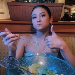 Meet your Posher, Annabelle